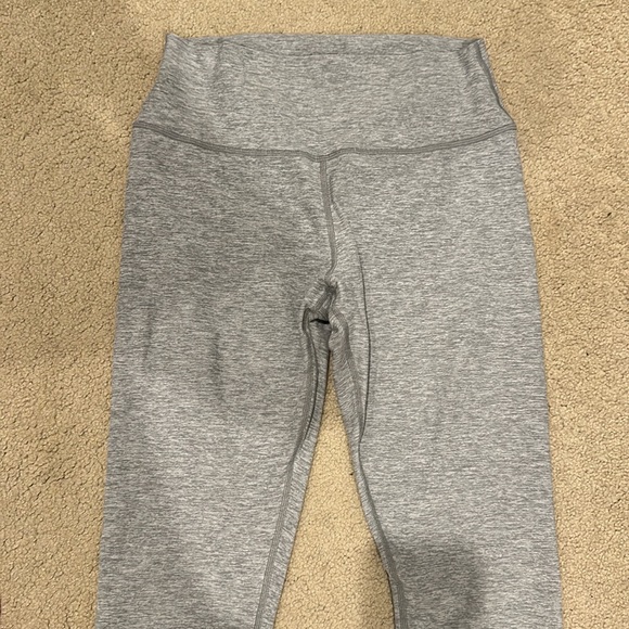 Alo Yoga Gray Leggings - Picture 2 of 3